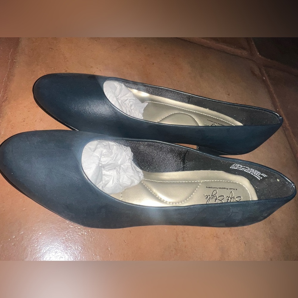 Hush puppies soft style navy pump flat New